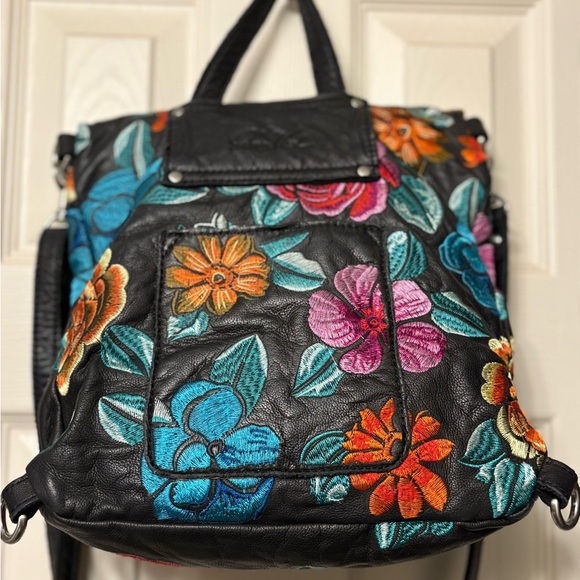 Luzille - Spanish Villa Embroidery Collection - Picture 3 of 6